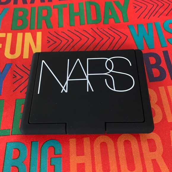 Nars - Picture 2 of 3